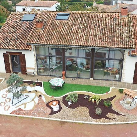 Au Gue Du Bois Bed & Breakfast Neuville-du-Poitou Dış mekan fotoğraf